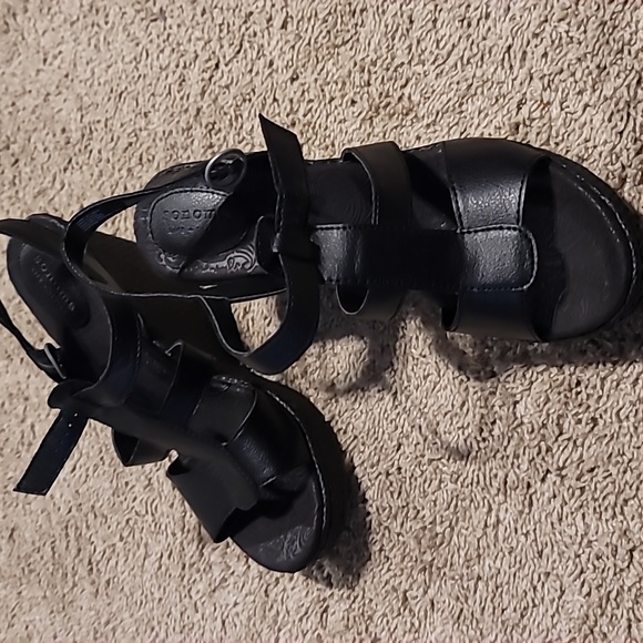 Wedges - Picture 2 of 4